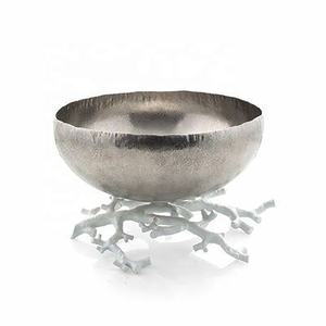 Lot de 2 bols à fleurs de luxe martelés en cuivre antique de haute qualité pour la décoration de table de mariage - Product Image 3