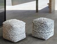 Nouveau design écologique doux Crochet Pouf tabouret pouf couvercle amovible forme carrée pour chambre salon école Accent