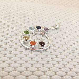 จี้จักระเงินแท้925เจ็ดดีไซน์ไม่เหมือนใครจี้เพชรที่มีคุณภาพยอดเยี่ยมการตั้งค่ากรอบเพชรแบบขายส่งเสน่ห์ทั้งเจ็ด - Product Image 1