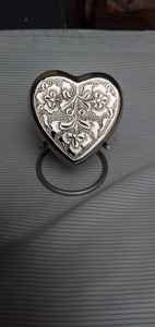 Urne funéraire en laiton gravée en forme de cœur rose, style américain, pour souvenirs funéraires, BRASSWORLD INDIA - Product Image 5