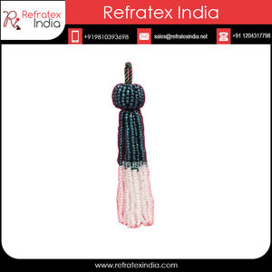 Llavero con borlas - Product Image 6