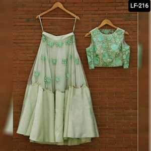 Lehenga Choli à impression numérique florale lourde de style indien et pakistanais pour femmes tenues de fête et de soirée avec Choli traditionnel - Product Image 6