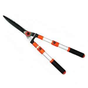 TELESCOPIC WAVY HEDGE SHEAR