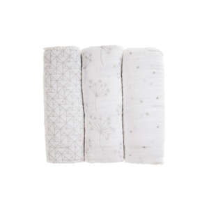 Couverture à emmaillotage en mousseline de couleur unie, avec étiquette personnalisée - Product Image 1