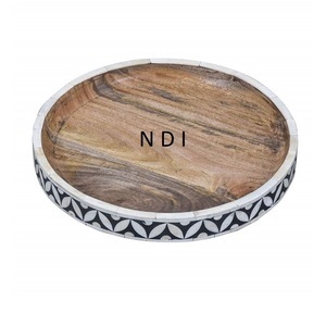 Bandeja de madera redonda con borde de incrustaciones de hueso para servir comida rápida, de alta calidad, para uso en hoteles, hogares y catering, bandeja para servir desayuno en casa. - Product Image 1