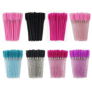 50 adet Mini kristal kirpik fırçalar tek kullanımlık mikro kirpik uzatma malzemeleri Mini maskara değnek fırçalar - Product Image 3