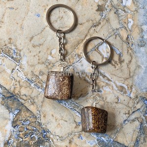 รับพวงกุญแจหิน Bronzit Tumbled ออนไลน์: พวงกุญแจหิน Bronzit ร่วงลง - Product Image 1