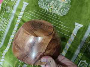 Saladier en bois d'acacia poli avec style ivoire et artisanat naturel de conception de plumes à des fins décoratives - Product Image 4