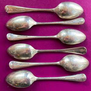 Cuillère de mariage en acier inoxydable à poignée en laiton de couleur dorée de l'Inde, parfaite pour les mariages et les événements. - Product Image 4