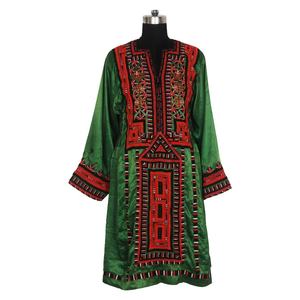 Vestido Kuchi tradicional bordado para mujer real BDR052 Vintage bohemio de proveedor indio Vintage hecho a mano Bohemian Banjara - Product Image 1