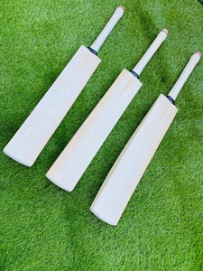 ไม้คริกเก็ตวิลโลว์มือจับสั้นสำหรับผู้เล่นเกรดอังกฤษ - Product Image 6