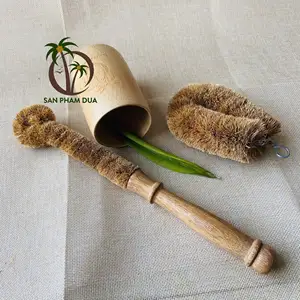 Supplier Coconut Kitchen Brush Multi Purpose/ Eco-Friendly Coconut Brush/ Kitchen Cleaning Brush from Coconut Agricultural waste