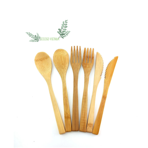 Juego de cubiertos de bambú al por mayor de viaje en la caja/juego de cubiertos de bambú con bolsa/juego de utensilios de bambú con logotipo grabado con láser - Product Image 1