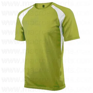 2024 Aangepaste Mannen Voetbal Uniform Gepersonaliseerde Afdrukken Voor Namen En Nummers Op Voetbal Truien Ademende Kit Voor Comfortabel