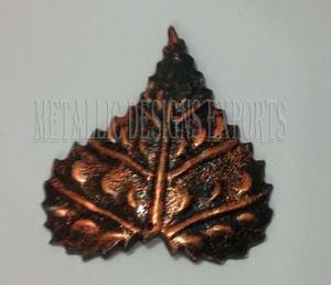 เครื่องประดับรูปใบไม้และดาวสำหรับแขวนทำจากโลหะแบบแบนสำหรับตกแต่งบ้านและต้นไม้ - Product Image 3