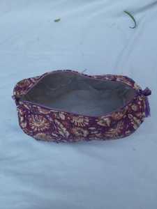 Sac de cosmétiques en coton matelassé, bloc à main, sac pour extérieur, tissu en coton imprimé Floral, matelassé avec plusieurs compartiments - Product Image 3