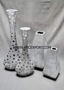 Vase en métal doré avec un design doré élégant, grand vase unique et fantaisie, décoration de vase à fleurs à prix raisonnable - Product Image 6