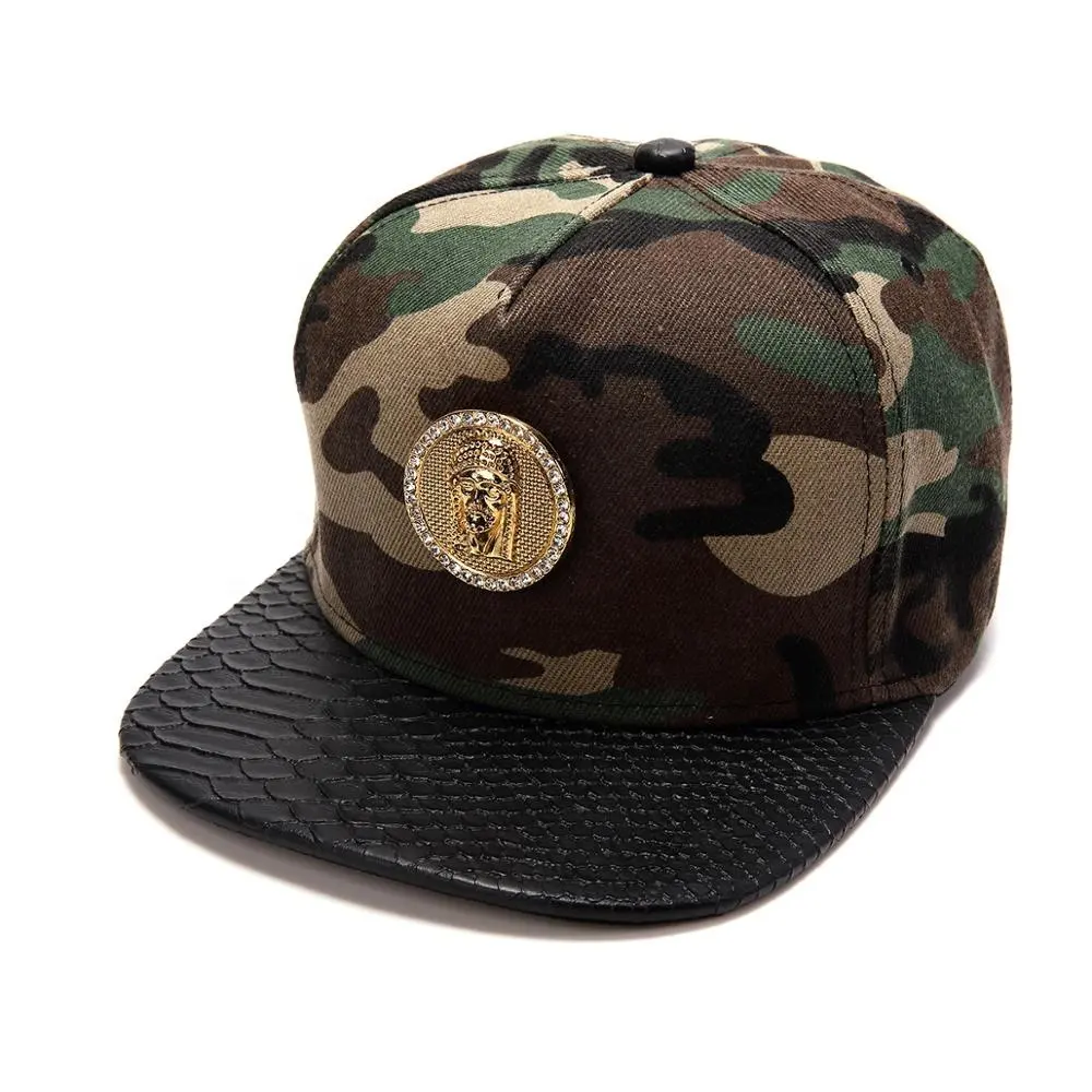 Groothandel Goedkope Bulk Hoge Kwaliteit Unisex 5 Panel Camo Lederen Korte Rand Verstelbare Snapback Hoeden Camp