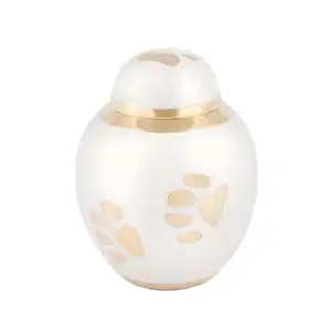 ALLURING SCHWARZ UND GOLDEN CLASSIC PET URN Gold Shine Messing Herz Urnen Andenken Baby Herz mit Stand Feuer bestattung Urne für die Beerdigung