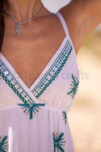 Traditionnel Suzani broder Maxi robe femmes Relax Fit Boho bretelles Spaghetti avec séquence travail décoration Vintage Maxi robe - Product Image 5