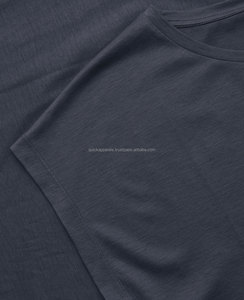 Camiseta Gráfica de Algodón Premium de Alta Calidad para Mujer, Proveedor de Ropa Oversize, Etiqueta de Cuello y Empaque Personalizados - Product Image 3
