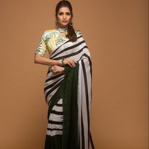 Vêtements de fête les plus attrayants Saree imprimé numérique avec chemisier en soie imprimé Les femmes indiennes portent Sari bas prix en gros Surat Apparelgarment - Product Image 1