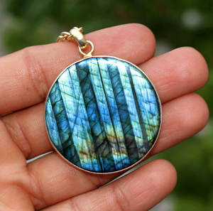 Pendentif en argent sterling 925, lettres cursives, labradorite violette, pendentif avec tranche, breloque - Product Image 1