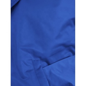 Chaqueta de Béisbol Personalizada con Logotipo de PIHA SPORTS, Chaqueta Universitaria de Béisbol Azul Satinado de Color Sólido 100% para Hombre - Product Image 5