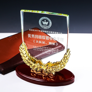Pujiang rifornimento della fabbrica a buon mercato trofeo in legno scudo cristallo incisione laser personalizzata con parole o testo per gli sport di golf - Product Image 4