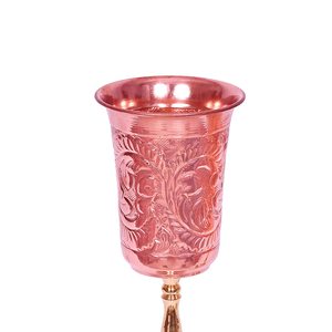 Copa de Vino de Latón de Lujo, Hecha a Mano y Grabada, Capacidad de 200 ml, Ecológica y Sostenible, Clásica para el Hogar, Restaurante o Bar - Product Image 3