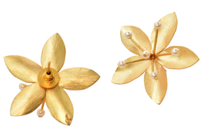 Trending handmade light weight <b>stud</b> hoop Brass <b>Earrings</b> for <b>girls</b> and women - Product Image 4