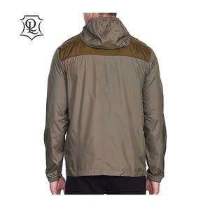 Chaqueta Cortavientos Impermeable Reflectante con Capucha para Hombre, Personalizada, de Lona de Poliéster, para Protección Laboral - Product Image 4
