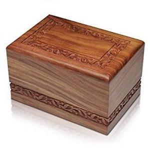 Urna de madera única hecha a mano para restos de mascotas Suministro funerario barato más vendido Último diseño - Product Image 3