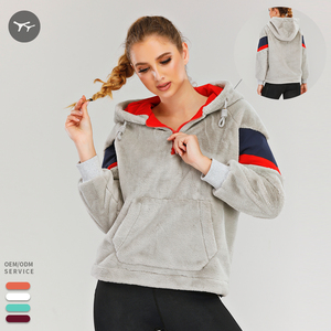 Personaliza camisetas de manga larga de nuevo estilo para mujer, sudaderas con capucha de talla grande con contraste de color para mujer, moda urbana. - Product Image 4
