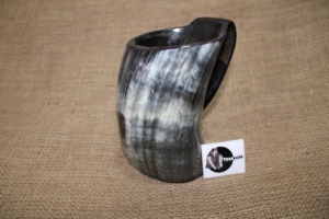 Taza de cuerno para beber de diseño vikingo 100%, vino de cerveza tradicional de alta calidad para tazas, 30 días personalizados para ocasiones de boda - Product Image 3