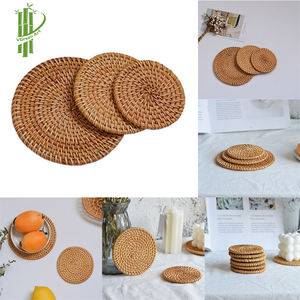 Juego de Manteles Individuales Redondos de Ratán Natural con Diseño Personalizado para Tazas de Té VGREENART VGA Hecho en Vietnam - Product Image 2