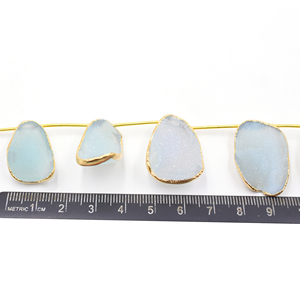 Aqua-cuentas doradas chapadas en oro, forma irregular, de 26 a 28 MM, 7 hebras - Product Image 3