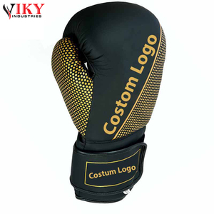 Highly Comfortable 10 oz Wholesale Professional Fighting Boxing Gloves, Pure Leather Custom Logo Martial Arts Boxing Gloves - Product Image 5