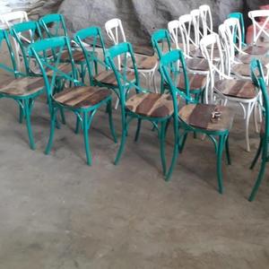 เก้าอี้รับประทานอาหารแบบเหล็กและไม้อะคาเซียสำหรับร้านอาหารโรงแรมกลางแจ้งในบ้านไร่ - Product Image 3