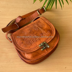 Borse a tracolla realizzate artigianalmente in pelle di capra marrone goffrato cammello e palme di Design piccole borse con cinturino regolabile
