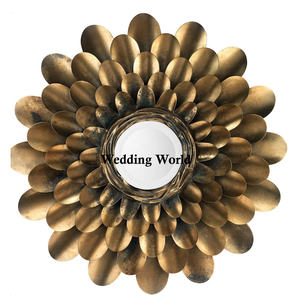 Miroir mural galvanisé Miroir design fait main de qualité supérieure Miroir mural en fer de forme personnalisée Vente en gros - Product Image 4