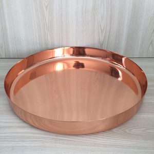Bandeja de cobre con acabado martillado de diseño antiguo de gran forma para uso en la cocina - Product Image 5