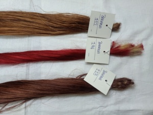 Extensiones de Cabello con Cinta Adhesiva Remy Virgen Hechas a Medida con Fibra de Plátano Natural Teñidas en Tus Colores - Product Image 6