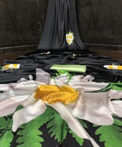 Sari en soie brodé de conception originale pour les fêtes, avec pièce de chemisier, bordure en dentelle de soie douce, sari pour mariage, vêtement pour femmes, dernier modèle - Product Image 5