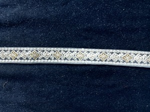 เครื่องปักลายดอกไม้แบบสั่งทำ,ริบบิ้นและผ้าลูกไม้แบบชนเผ่าอินเดียนหลากหลายขนาดและหลากสีสำหรับชุดเดรสงานแต่งงาน - Product Image 2