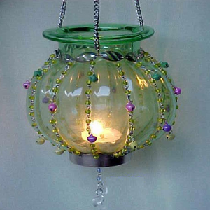 Perles décoratives suspendues, porte-bougie en verre pour bougies chauffe-plat - Décoration artisanale écologique pour la maison, pour anniversaire et Noël - Product Image 1