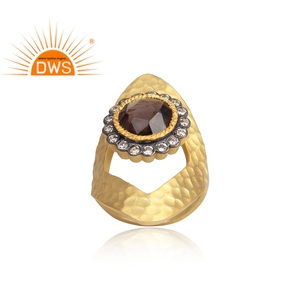 Bague de mariage artisanale en argent sterling 925 noir plaqué or avec serti clos en pierres précieuses CZ et quartz fumé naturel - Product Image 2