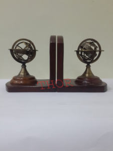 Modèle armillaire en bois marron nautique serre-livres à collectionner décor de bureau article acrylique marbre laiton élégant support de support de livre - Product Image 3