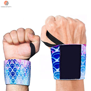 สายรัดข้อมือรุ่นใหม่ที่ดีที่สุดสำหรับการยกน้ำหนัก – สายรัดข้อมือแบบหนาพิเศษสำหรับการออกกำลังกายในยิม การฝึกซ้อม และเพิ่มความมั่นคงในการออกกำลังกาย - Product Image 5