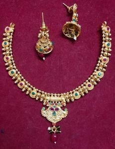 Collier à maillons cubains en diamant plaqué glacé pour hommes, bijoux en or 2021 de haute qualité, Hip Hop, argent, femmes, hommes, cadeau de fête tendance - Product Image 4